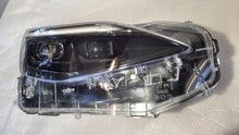 Load image into Gallery viewer, Frontscheinwerfer Toyota Yaris Cross Rechts Scheinwerfer Headlight SCH9247709482fp
