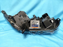 Laden Sie das Bild in den Galerie-Viewer, Frontscheinwerfer Ford Tourneo Connect L90152414 Xenon Links Headlight SCH8091741632yl