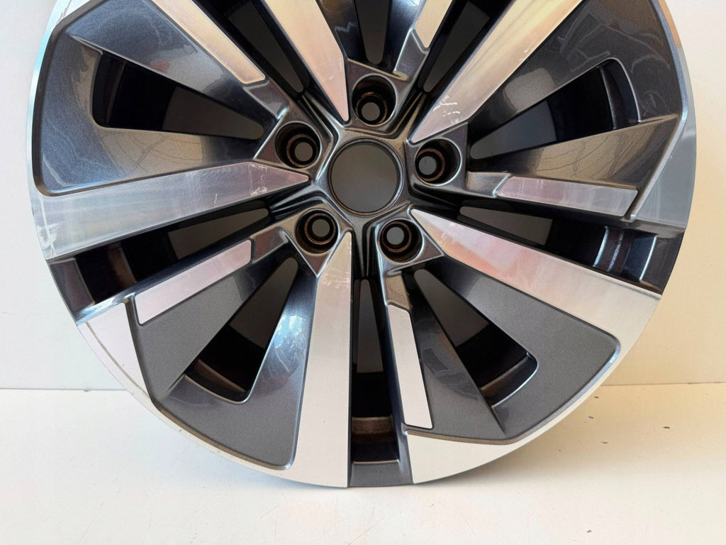 1x Alufelge 18 Zoll 5x112 57H601025K Skoda Kodiaq Rim Wheel FEL9849354301ri