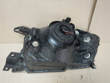 Laden Sie das Bild in den Galerie-Viewer, Frontscheinwerfer Mitsubishi Pajero III 100-87420 Rechts Scheinwerfer Headlight SCH8553255065gg