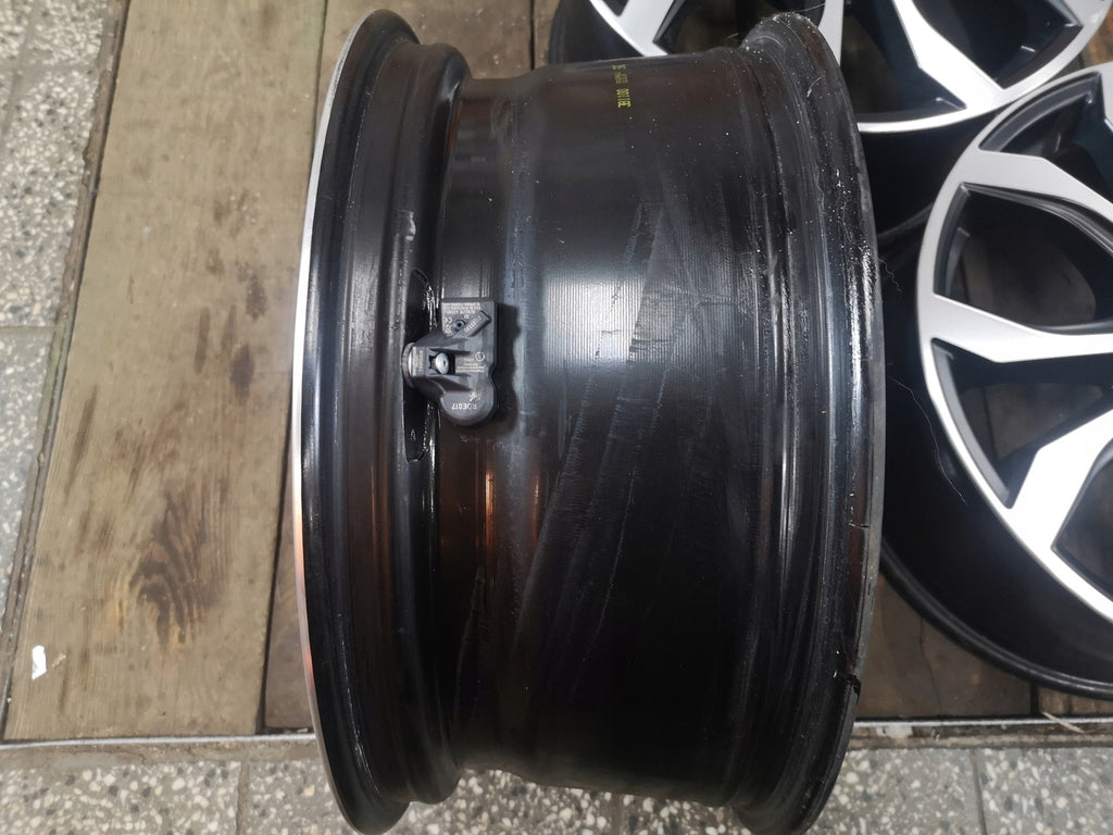 1x Alufelge 18 Zoll 8.0" 5x120 40ET W10X-80840W31 BMW 1 Rim Wheel