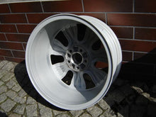 Load image into Gallery viewer, 1x Alufelge 16 Zoll 7.0&quot; 5x100 34ET Glanz Silber 8X0601025B Audi A2 A1 Rim Wheel