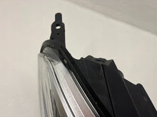 Laden Sie das Bild in den Galerie-Viewer, Frontscheinwerfer Peugeot Expert Traveller 9808235780-00 Xenon Ein Satz SCH8841398833cc