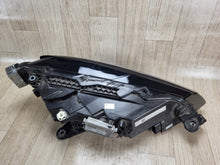Laden Sie das Bild in den Galerie-Viewer, Frontscheinwerfer Skoda Superb III 3V1941015D 11502030000 Full LED Rechts SCH3989744080mg