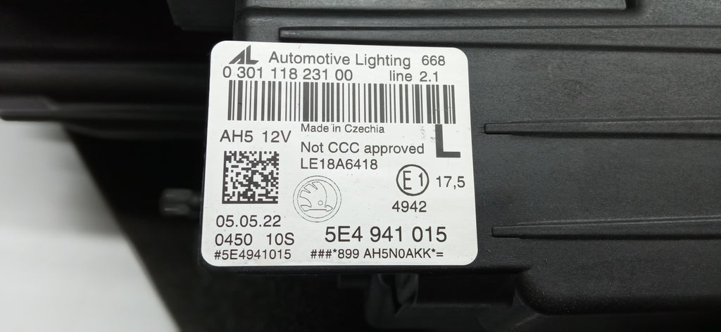 Frontscheinwerfer Skoda Octavia IV Nx3 5E4941015 Full LED Links Headlight SCH3715297501vy