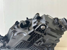 Laden Sie das Bild in den Galerie-Viewer, Frontscheinwerfer Skoda Superb III 3V1941016D Rechts Scheinwerfer Headlight