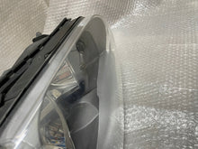 Load image into Gallery viewer, Frontscheinwerfer BMW E81 E82 E87 7193388 Rechts Scheinwerfer Headlight SCH9984230237ta