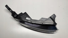 Laden Sie das Bild in den Galerie-Viewer, Frontscheinwerfer Hyundai Bayon 92208Q0500 LED Vorderseite Headlight SCH3107521611wv