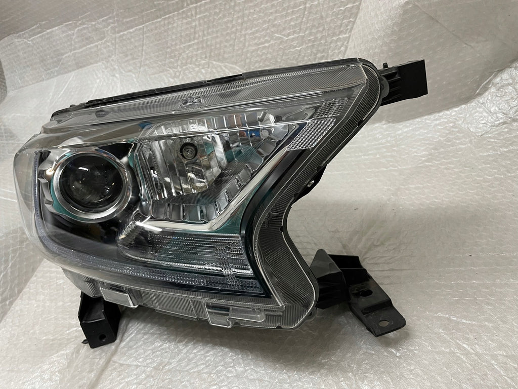 Frontscheinwerfer Ford Ranger JB3B14D154KA Xenon Rechts Scheinwerfer Headlight