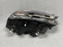 Load image into Gallery viewer, Frontscheinwerfer BMW G32 8497226-05 LED Rechts Scheinwerfer Headlight