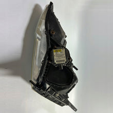 Laden Sie das Bild in den Galerie-Viewer, Frontscheinwerfer Honda Cr-V Xenon Links Scheinwerfer Headlight SCH7324026165pc