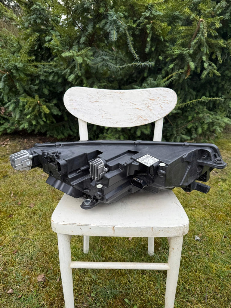 Frontscheinwerfer Skoda Octavia IV 5E4941015A Links Scheinwerfer Headlight SCH7948342307un