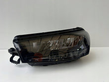Laden Sie das Bild in den Galerie-Viewer, Frontscheinwerfer Skoda Fabia IV 6VB941015 LED Links Scheinwerfer Headlight SCH9895976498yp