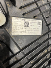 Load image into Gallery viewer, Frontscheinwerfer Volvo Xc60 II 32337382 Links Scheinwerfer Headlight SCH2495005475vt