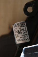 Load image into Gallery viewer, Frontscheinwerfer Toyota Corolla 811102S60 HH LED Rechts Scheinwerfer Headlight