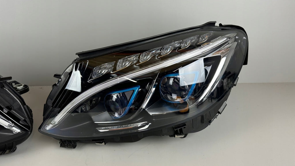 Frontscheinwerfer Mercedes-Benz W205 2059061704 A2059061704 Ein Satz Headlight