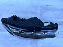 Laden Sie das Bild in den Galerie-Viewer, Frontscheinwerfer Skoda Kamiq 658941016 Rechts Scheinwerfer Headlight SCH5514369552ec