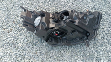 Laden Sie das Bild in den Galerie-Viewer, Frontscheinwerfer Renault Kangoo 260608411R Links Scheinwerfer Headlight SCH3621023129ga