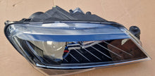 Laden Sie das Bild in den Galerie-Viewer, Frontscheinwerfer Skoda Superb III 3V1941016 Xenon Rechts Scheinwerfer Headlight