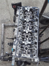 Laden Sie das Bild in den Galerie-Viewer, Motor Audi 2.0 TDI 150PS 110kW Diesel Engine Unkomplett