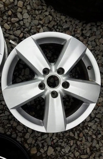 1x Alufelge 16 Zoll 6.0" 5x112 50ET Silber 2K3601025 Vw Rim Wheel