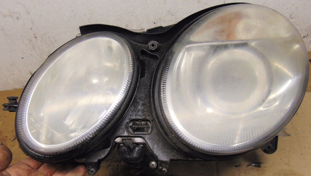 Frontscheinwerfer Mercedes-Benz W211 5DV008290-00 Xenon Links Headlight SCH2141642517cc