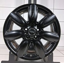Laden Sie das Bild in den Galerie-Viewer, 1x Alufelge 17 Zoll 7.0" 5x112 47ET Glanz Schwarz 6856059 Mini Rim Wheel FEL2250380812tr