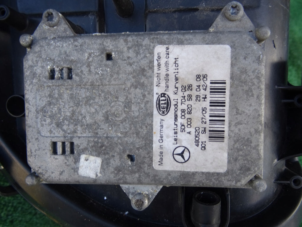 Frontscheinwerfer Mercedes-Benz W251 5DV008290-00 Xenon Rechts oder Links SCH2056376102vi