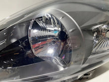 Load image into Gallery viewer, Frontscheinwerfer Fiat Punto 51855645 Links Scheinwerfer Headlight SCH2304992410jz