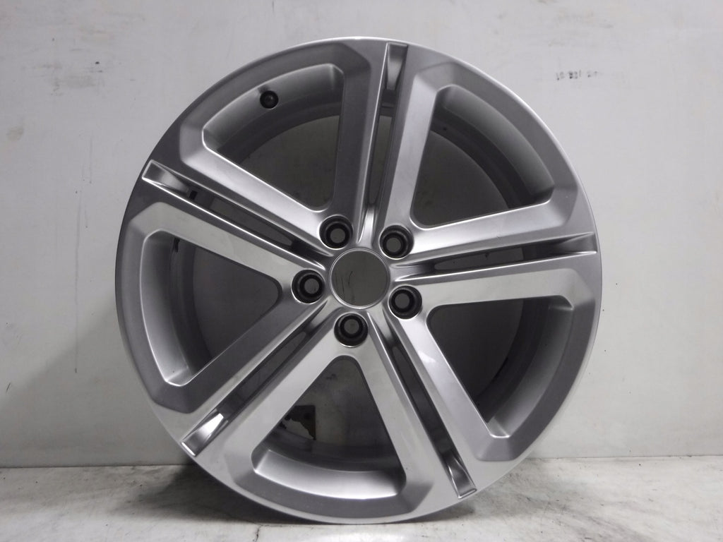 1x Alufelge 17 Zoll 7.0" 5x100 46ET 6RO601025AA VW Polo Rim Wheel