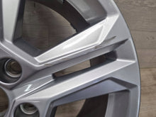 Laden Sie das Bild in den Galerie-Viewer, 1x Alufelge 17 Zoll 81A601025AJ Audi Q2 Rim Wheel FEL7398726848ag