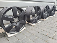 Laden Sie das Bild in den Galerie-Viewer, 4x Alufelge 17 Zoll 8.0" 5x112 39ET Audi A3 Rim Wheel FEL2036913747ju