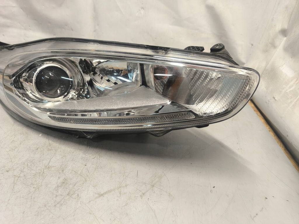 Frontscheinwerfer Ford Fiesta I Rechts Scheinwerfer Headlight SCH6218674644kl
