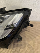 Laden Sie das Bild in den Galerie-Viewer, Frontscheinwerfer Volvo V60 II S60 III LED Links Scheinwerfer Headlight SCH9403522359gk