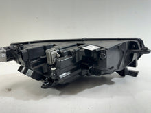 Laden Sie das Bild in den Galerie-Viewer, Frontscheinwerfer Skoda Octavia IV 5E494101512 LED Links Scheinwerfer Headlight SCH6315128974yq