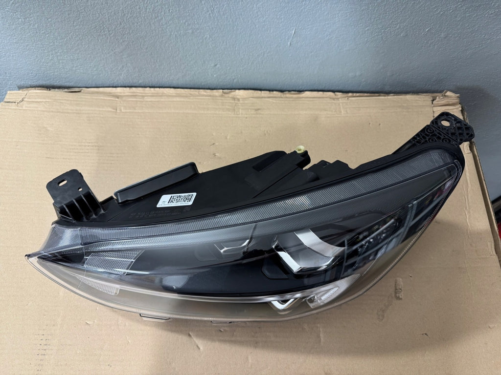Frontscheinwerfer Ford Focus MX7B13E015ED Links Scheinwerfer Headlight SCH9888173971yx