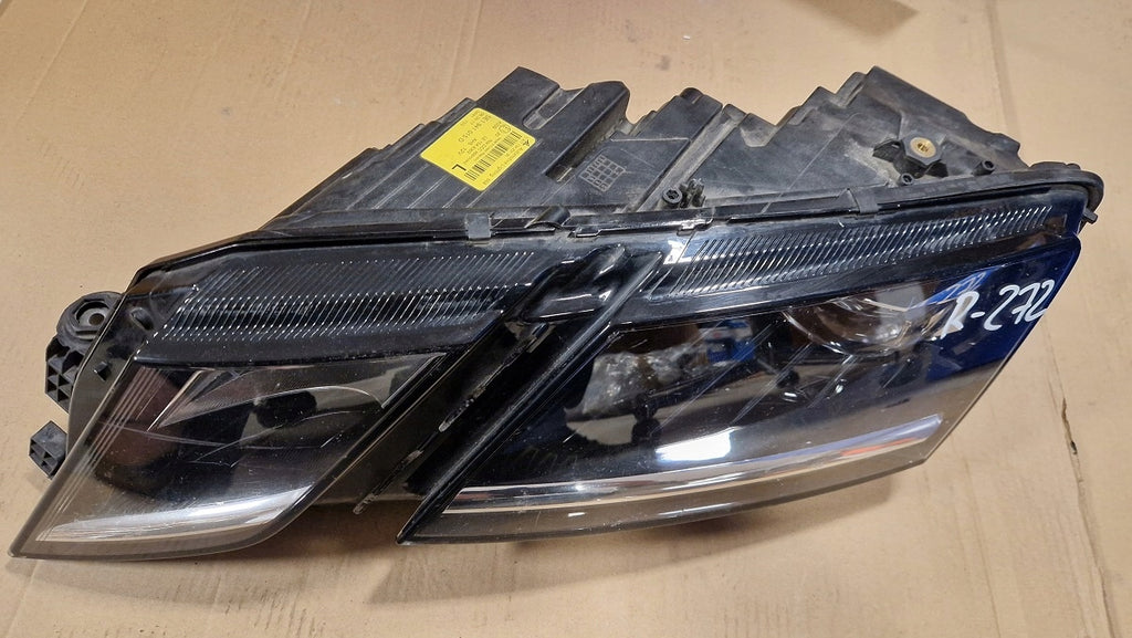 Frontscheinwerfer Skoda Octavia III 5E1941015D Links Scheinwerfer Headlight SCH8949406070qm