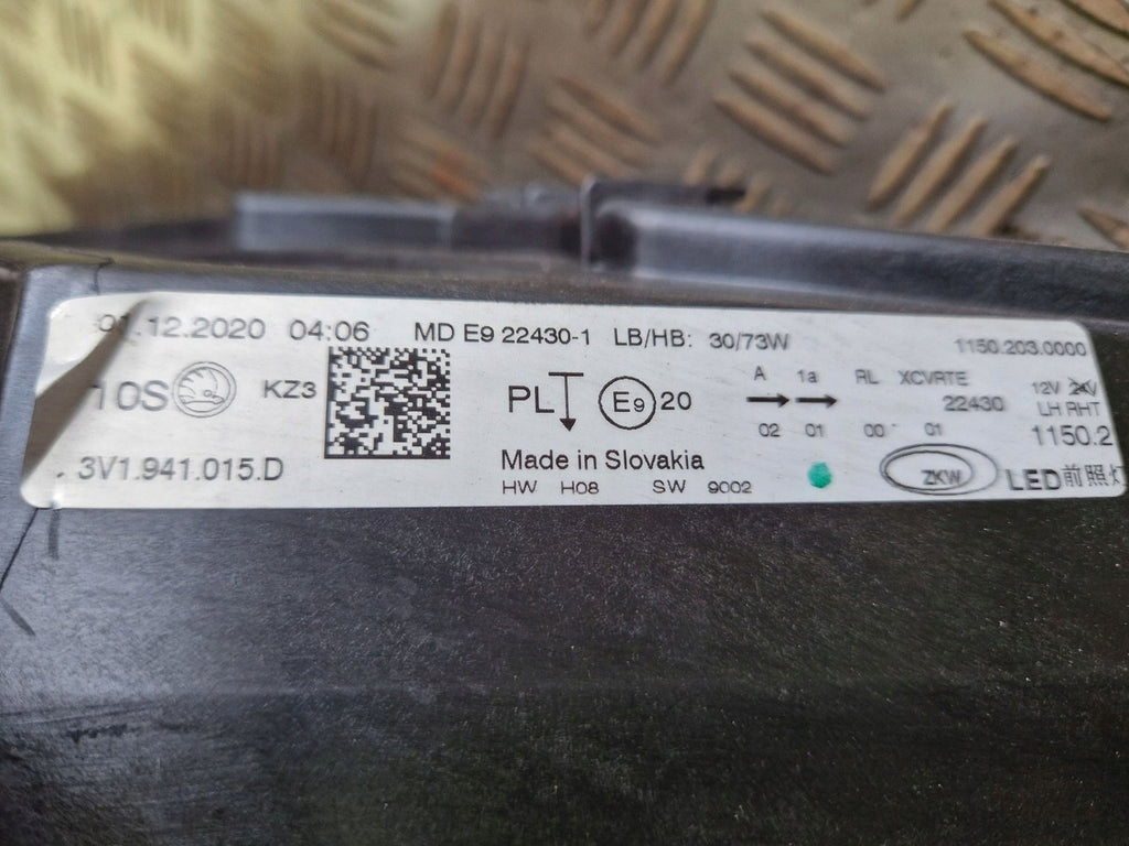 Frontscheinwerfer Skoda Superb III 3V1941015D LED Links Scheinwerfer Headlight