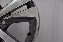 Laden Sie das Bild in den Galerie-Viewer, 1x Alufelge 16 Zoll 7.0&quot; 5x108 44ET Glanz Graphit 9677989977 Mg Rim Wheel