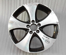 Laden Sie das Bild in den Galerie-Viewer, 1x Alufelge 18 Zoll 7.5" 5x112 52ET Glanz Schwarz A2464011300 Mercedes-Benz Cla FEL6632802816hn