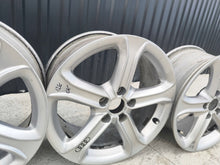 Load image into Gallery viewer, 1x Alufelge 17 Zoll 7.5&quot; 5x112 45ET Glanz Silber 8K0601025BK Audi A4 A3