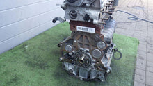 Load image into Gallery viewer, Motor VW Tiguan CUVC 2.0 TDI 150PS 110kW 74TKm Diesel Engine Unkomplett