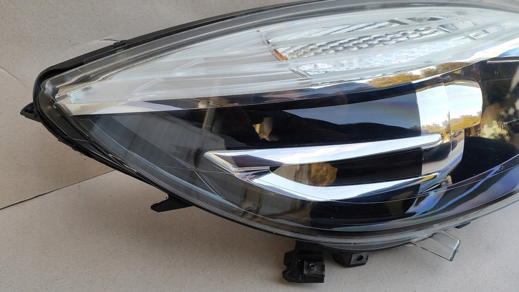 Frontscheinwerfer Renault Scenic 260106928R LED Ein Stück (Rechts oder Links)