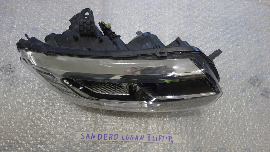 Frontscheinwerfer Dacia Sandero Logan II 260108435R Halogen Rechts Headlight