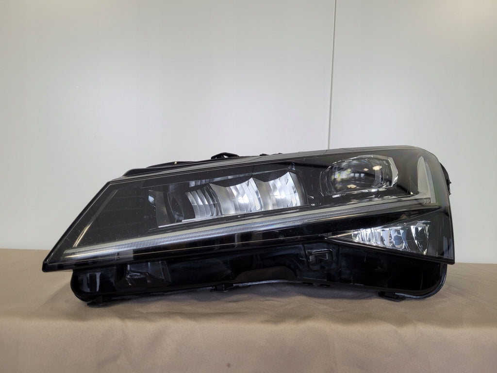 Frontscheinwerfer Skoda Superb III 3V1941015E Links Scheinwerfer Headlight SCH8776414150nt