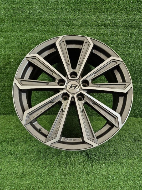 1x Alufelge 19 Zoll 7.5" 5x114.3 51ET N7400ADE09 Hyundai Tucson Rim Wheel FEL4233248062oa