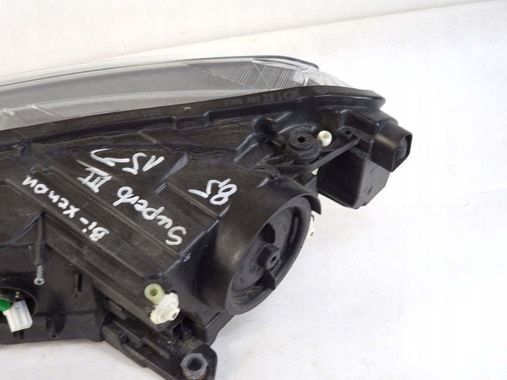 Frontscheinwerfer Skoda Superb III 3V1941016B Xenon Rechts Headlight