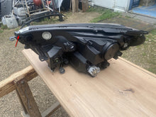Laden Sie das Bild in den Galerie-Viewer, Frontscheinwerfer Toyota Rav 4 W3049 Full LED Rechts Scheinwerfer Headlight SCH8118349629zt
