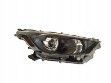 Laden Sie das Bild in den Galerie-Viewer, Frontscheinwerfer Toyota 4 Yaris Rechts Scheinwerfer Headlight SCH8122716131le