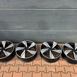 4x Alufelge 18 Zoll 7.0